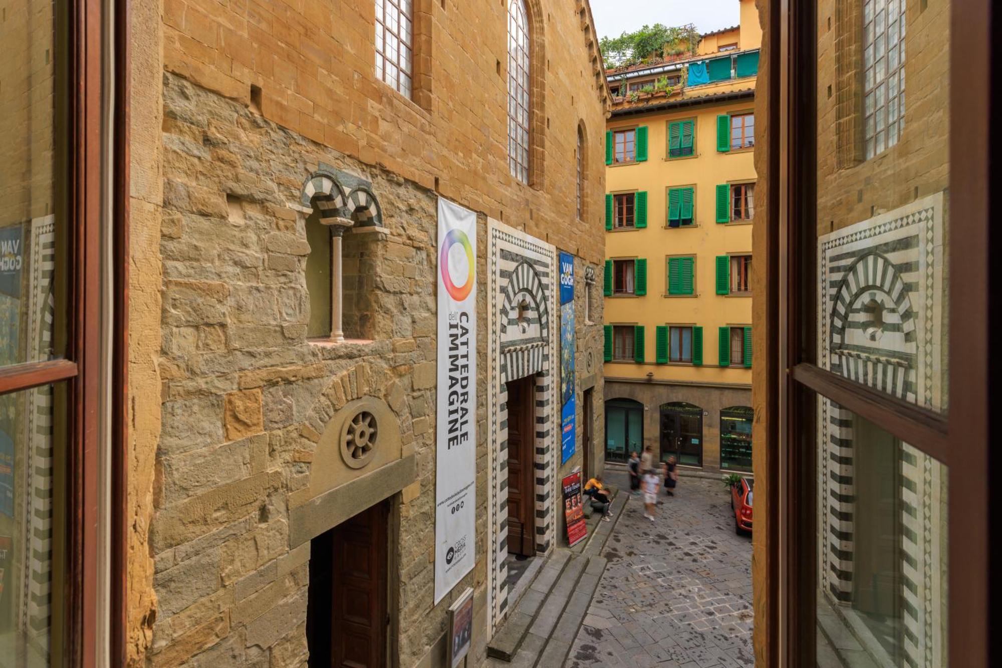 A 200m Uffizi - 90m Ponte Vecchio * Florencia